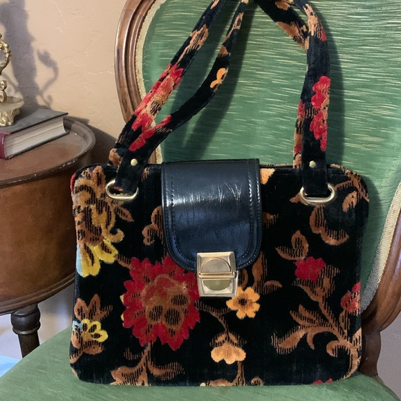 1950’s Vintage Floral Velvet Bag. - Picture 5 of 6